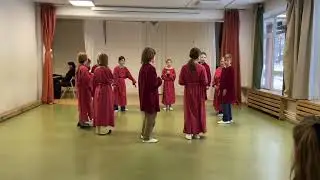 Открытый урок по эвритмии в 5б классе