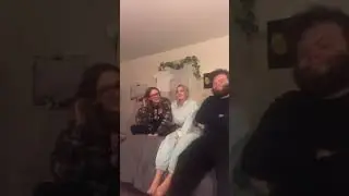 Threesome Prank… 😂😅