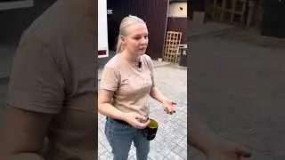 Очеловечивание.