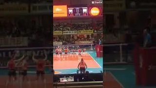 Hande servis🌟🔥   #handebaladın #eczacıbaşı #voleybol #keşfetedüşmehilesibuldumnaberyoutube #keşfet