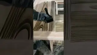 wood Grain paint with hand brush