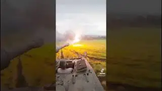 Fireworks night when you own a tank 😍 #tank #armouredvehicle #militaryvehicles #fireworks #benocam