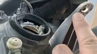 COMO CAMBIAR LAS LAMPARAS Ó BOMBILLAS DELANTERAS DE UNA FORD ECOSPORT 2010.🎇🎇