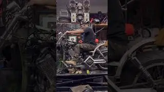 Gambiarra do dia (instalação do apoio de pé e câmbio de marcha da moto)🤙😜