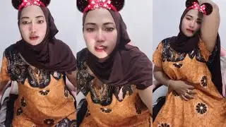 cewek cantik jilbab cokelat