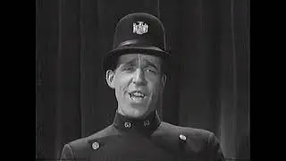 1962 Fred Gwynn sings 