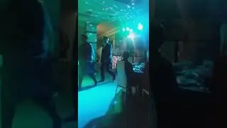 Просто такая сильная любовь.