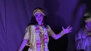 Нимай оплакивает Джаганнатха Мишру