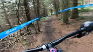 Descend bike park - Mainline into Pinball B