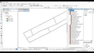Collapse Dual Lines To Centerline using ArcGIS दोहरी रेखाओं को सेंटरलाइन पर संक्षिप्त करें ArcGIS से