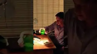 С таможенниками веселее…