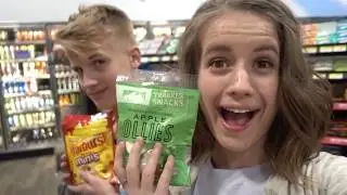 Took Mom's Credit Card! Snack Time🤑