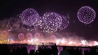 2014 New Year's Fireworks - the Palm Dubai (from JBR Beach)