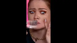 Отрываю губешки скотчем 