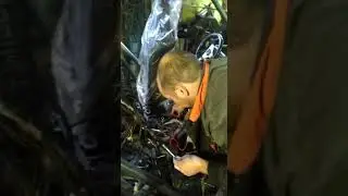 завел мотор