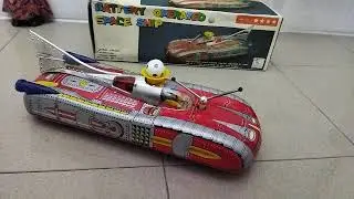 Battery Operated Space Ship ME 102 V RV22041-1980