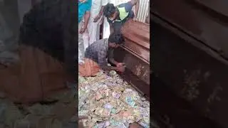 തൃശൂർ  പാവറട്ടി പള്ളി പെട്ടി 😨തുറന്നപ്പോൾ 😄