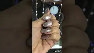 Ногти к Новому году. Эффект кошачий глаз