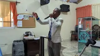Pastor Fernando García UN LLAMADO DE DIOS