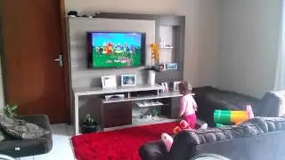 Leticia dançando tchutchucao!!!