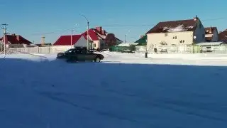 Subaru Legacy валит не много боком