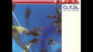 York - On The Beach (2000)