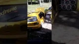 GOLF AMARELO COM SUSPENSAO A AR - EXTREME AUTO SOM CAMPOS BELOS GOIAS MUENDO FUNK WR FILMS #DJWIVER