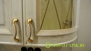 Кухня с золотой патиной