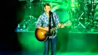 Lifehouse - Falling In (Live in Manila 2012)