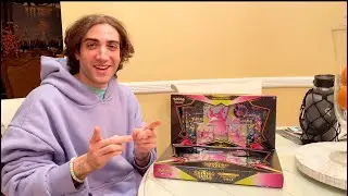 POKÉMON SHINING FATES UNBOXING ! 2 CROBAT V BOXES !INSANE OPENING ! BEST VIDEO EVER ? CHARIZARD ?!
