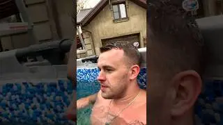 Снег в мае