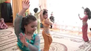 индийский танец, утренник в детском саду