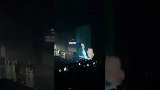 ATEEZ and Atiny chanting | Fort Worth, TX | 221116 | Break The Wall Tour