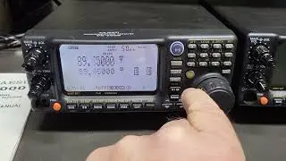 Yaesu VR-5000 AM/FM/VHF/UHF/SSB Radio Receivers 100 KHz - 2600