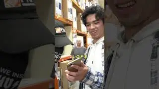 His laugh is hilarious 😂