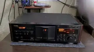 Кассетная дека Teac V 7010