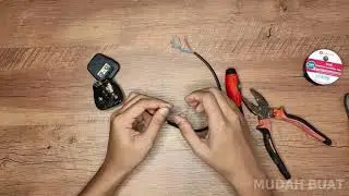 Fix Kepala plug 3 Pin 13A