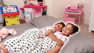 ELLE'S FIRST SLEEPOVER!!! (YOU WON'T BELIEVE WHAT HAPPENED)