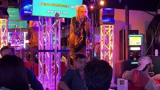 Sherilyn Connelly: 