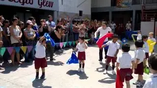 Bailando en el Jardin!!
