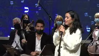 התזמורת האנדלוסית אשדוד מארחת את נטע אלקיים. מנצחת סיון אלבו בן חור.        צילום: רפי דלויה
