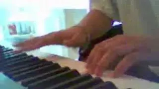 The fingers of Mike Portnoy