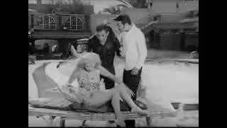 عادل امام الكومبارس اصبح بطل بعد قبلة نجلاء فتحي