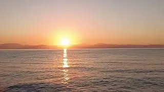 Рассвет над морем. Sunrise over the sea
