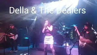 Della & The Dealers 4 Non
