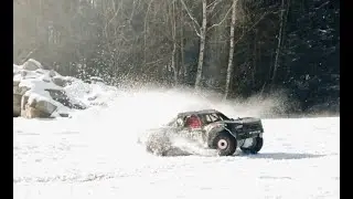 Arrma Mojave Snow Dive