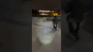 Электросамокат на рампах с дядей 120кг