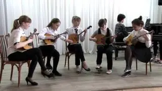 Ансамбль домристов: Скосырская Вика, Штрак Алина, Стядя Дарина, Жаркова Саша, Ажбаева Карина