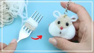 How to make the cutest PomPom Hamster 🐹 Charm Hamster PomPom idea 🧶 Yarn Animals 💛 Woolen craft