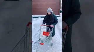 Страну разграбили! Рубль ниже некуда! 😆🤣 #shorts